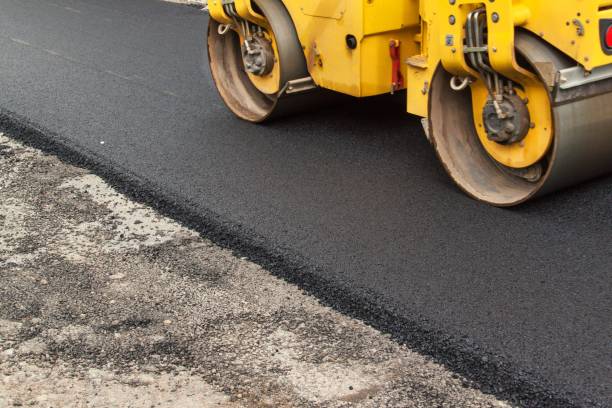 Best Driveway Paving Contractor  in Flatonia, TX